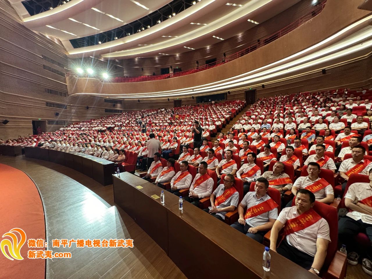 喜報！易順建工集團有限公司總經理李晉恒榮獲南平市防御“6·9”極端暴雨洪澇災害優秀個人稱號